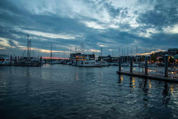 istock Newport at night 1160846905