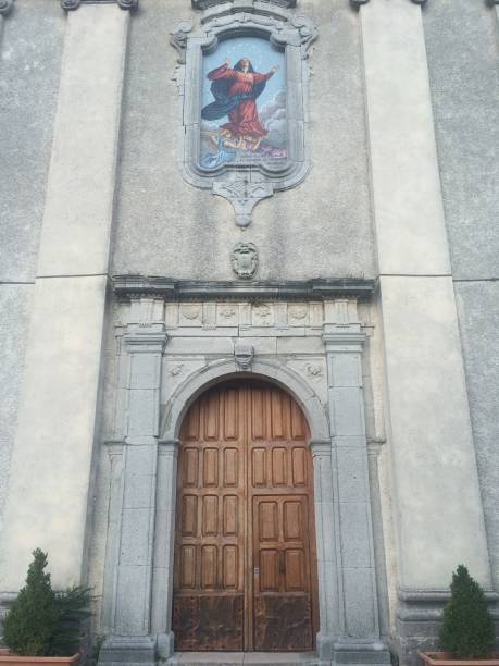 istock Church in italian town 1160889492