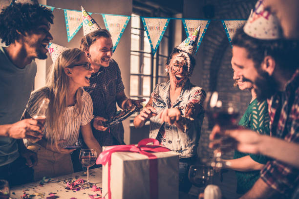 istock Cake in the face for your Birthday! 1160928970
