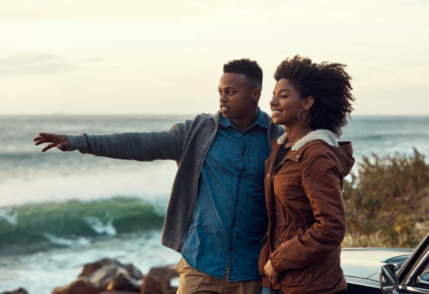 istock Can you see that right over there? 1160946010