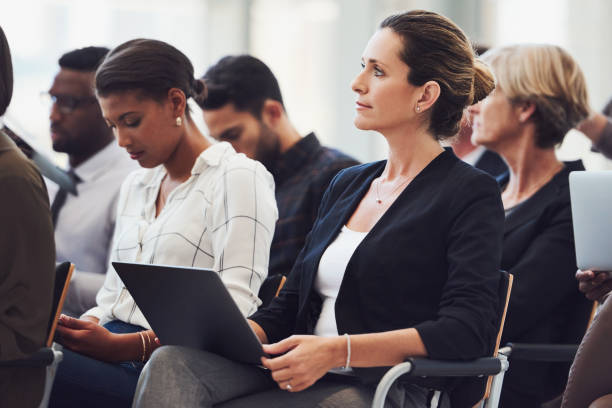 istock Get your thumb on the pulse of the industry 1160947313