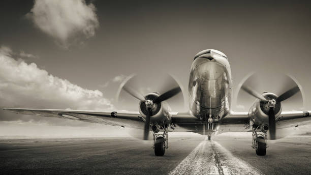aircraft historical aircraft on a runway propeller photos stock pictures, royalty-free photos & images