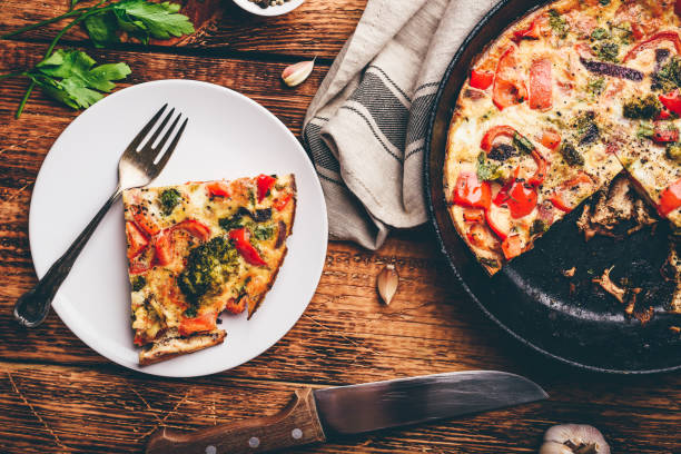 istock Vegetable frittata with broccoli and red bell pepper 1160990542