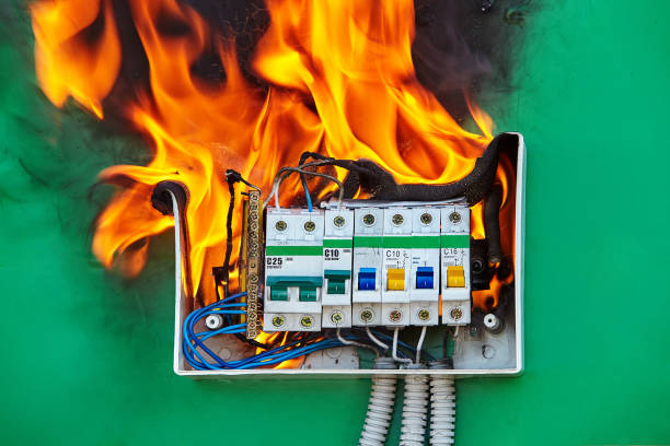 istock Loose wires caused fire inside electrical fuse box 1161020317