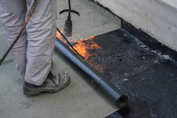 istock installation of insulating materials 1161124381