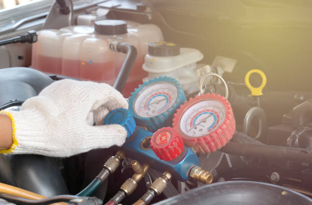 istock Check car air conditioning system refrigerant recharge 1161182209
