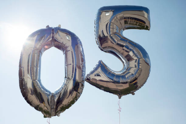 istock numbers 0 and 5 helium filled balloons 1161210960