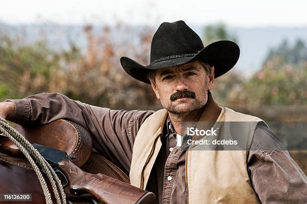 Cowboy - Fotografias de stock e mais imagens de Chapéu de Cowboy - Chapéu de Cowboy, Cor preta, Bigode
