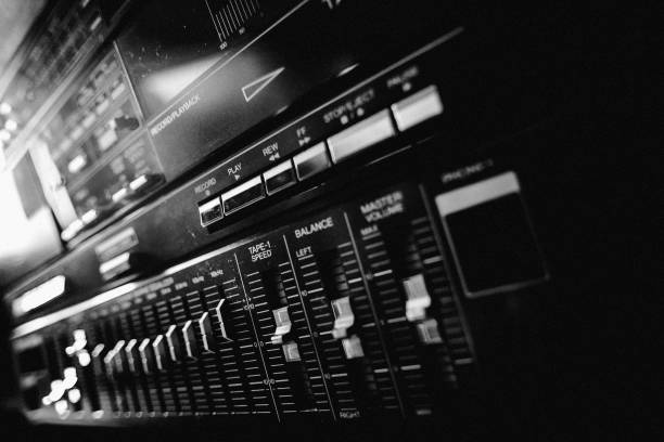 istock Vintage 1980s stereo 1161267901