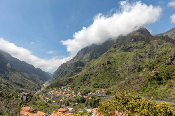 istock View the pass Boca da Encumeada in Madeira. Portugal 1161338893