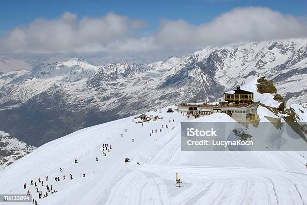 Saasfee Stockfoto und mehr Bilder von Saas Fee - Saas Fee, Schweiz, Skifahren
