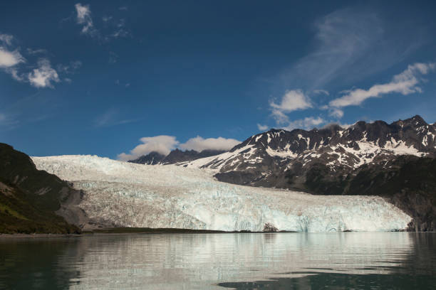 istock Glacier tongue over the Ocean 1161365388