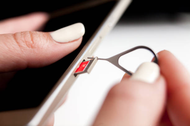 istock SIM card replacement in the phone 1161382051
