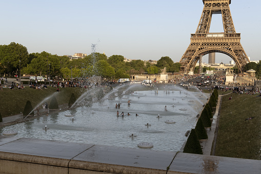 The view from Pont de la Concorde on a summer day