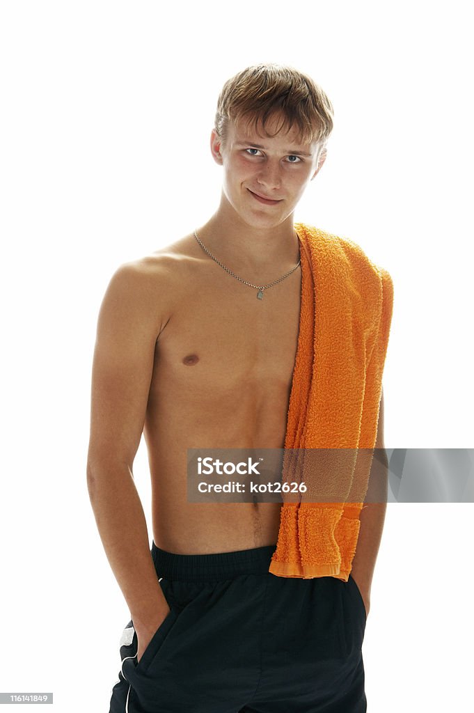 tanned homem com a toalha - Foto de stock de Abdome royalty-free