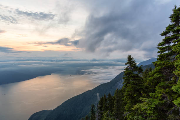 istock Beautiful Canadian Mountain Landscape 1161425021