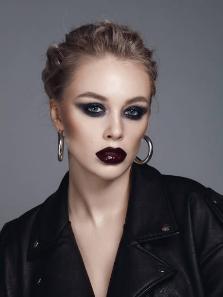 istock Beautiful woman with bright make-up 1161430434