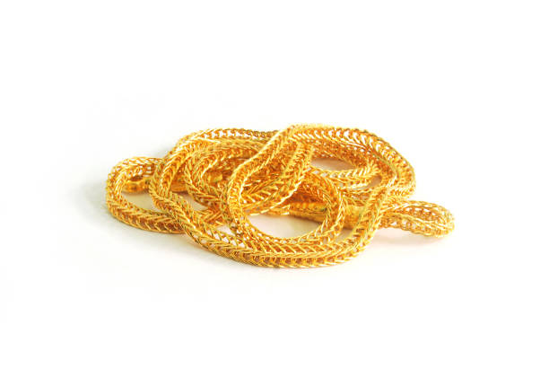 istock Gold neck weighs about 0.5 grams. 1161575930