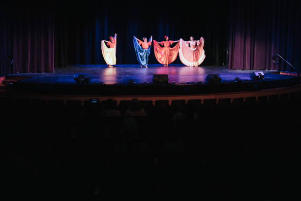 istock Colombian Traditional Dance Group 1161639758