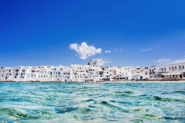 beautiful naoussa village, paros island, greece - greek culture bar restaurant greece imagens e fotografias de stock