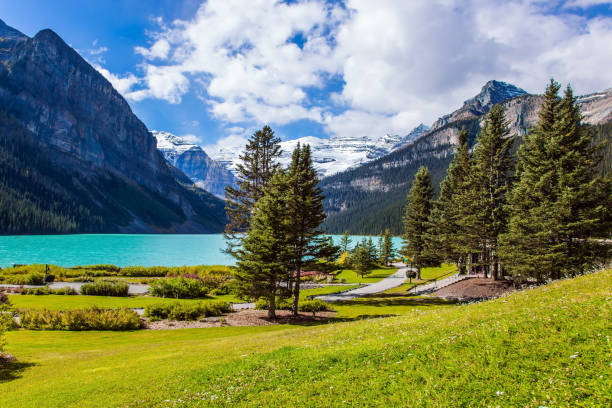 istock The Rocky Mountains of Canada 1161764097