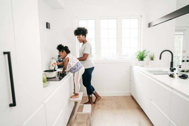 istock Family in the kitchen 1161787775