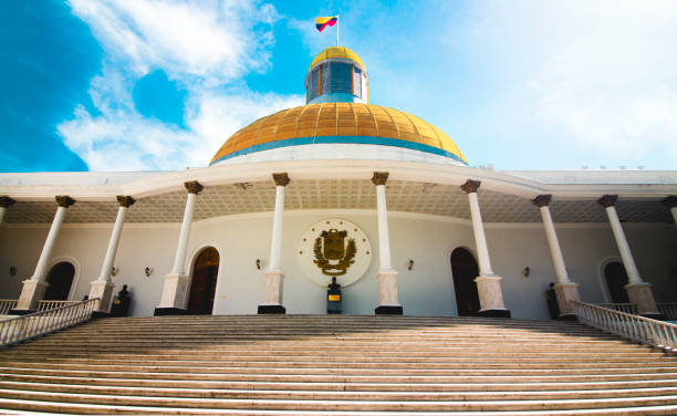 capitol - venezuela - venezuelan flag imagens e fotografias de stock