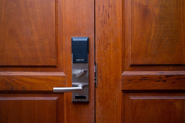 istock electronic key on the wood door 1161865539