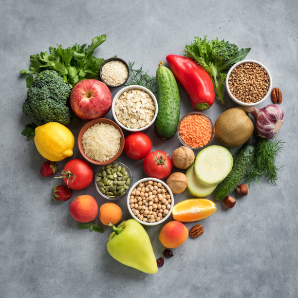 alimentos saludables para el corazón - colores fotos fotografías e imágenes de stock