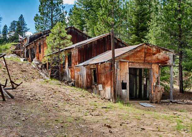 Ruins Of The Blue Ridge Mine