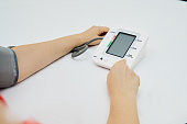 digital-tensiometer.jpg?b=1&s=170x170&k=20&c=U4FcVKBiZ5PvEzZQmo4nIAzgHAqQhA2wCJUdIYTAK14=
