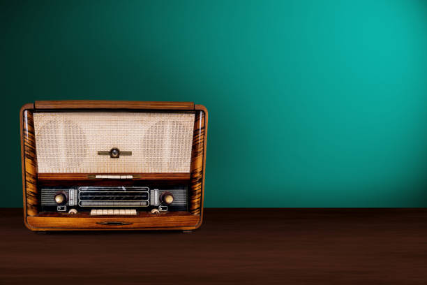 istock vintage old radio 1162018195