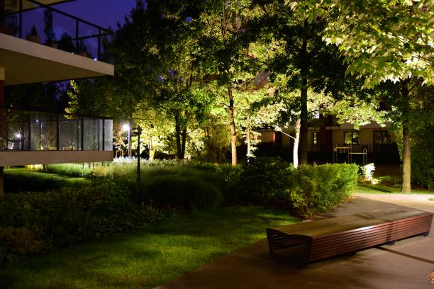 istock Exterior of apartment building at night 1162079310