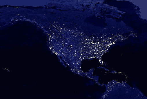 Mapa de luces eléctricas del continente norteamericano por la noche photo