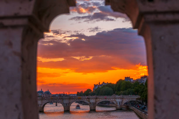 istock Sunset over the River Seine in Paris 1162106126