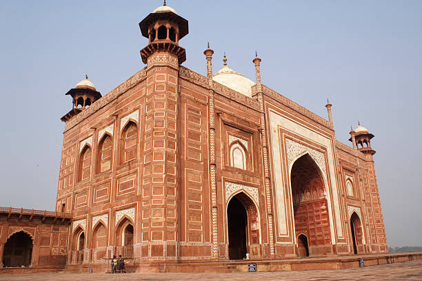 istock Mosque of  Taj Mahal complex 2 116212026