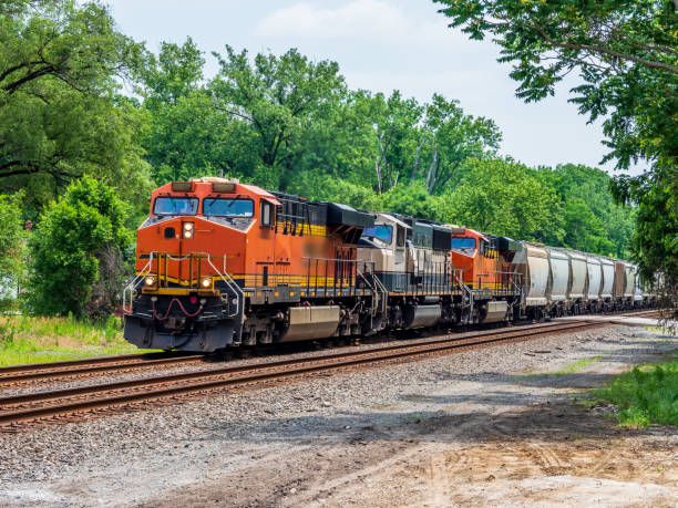 midwest-eisenbahn und lokomotiven in indiana - schienenverkehr stock-fotos und bilder