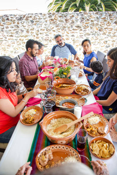 istock Family eating 1162178188