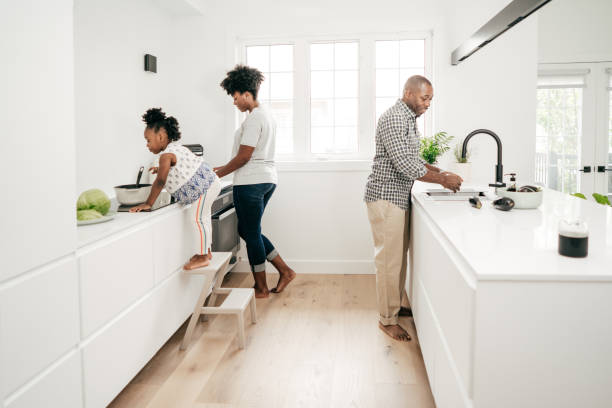 istock Family in the the kitchen 1162189296
