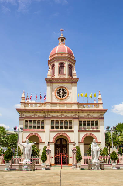 istock Santa Cruz Catholic Church 1162283149