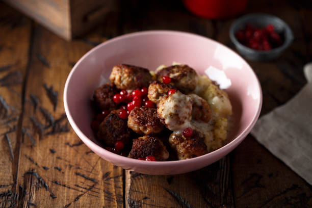 istock Swedish meatballs with potato 1162315960