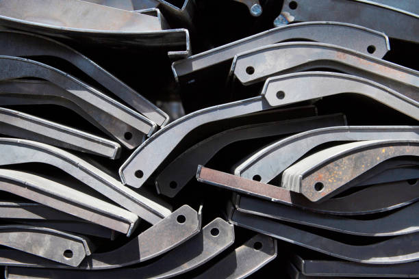 istock heavy metal molds in foundry 1162354557