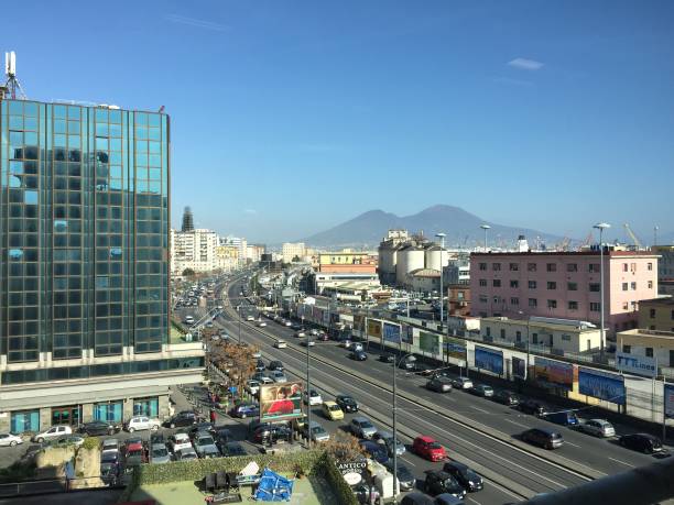 istock View of Vesuvius 1162394656