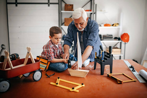 istock You are a grandpas helping hand 1162433040