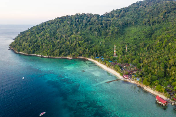 istock Tioman Island Coast Line 1162453897