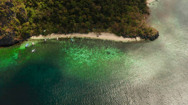 istock Tropical seawater lagoon and beach, Philippines, El Nido 1162463005