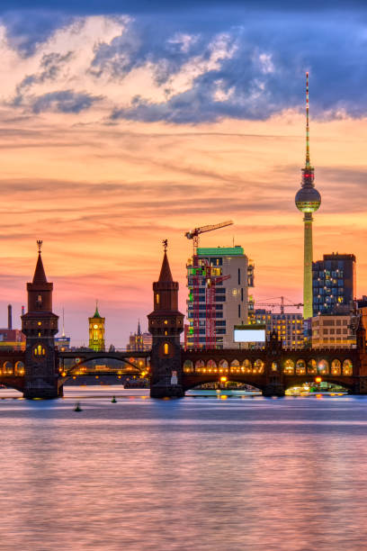 istock Beautiful sunset at the Oberbaum Bridge in Berlin 1162476183