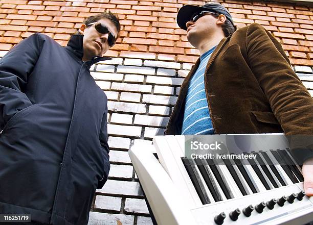 Foto de Urban Caras Com Teclado e mais fotos de stock de Adolescente - Adolescente, Adulto, Arte