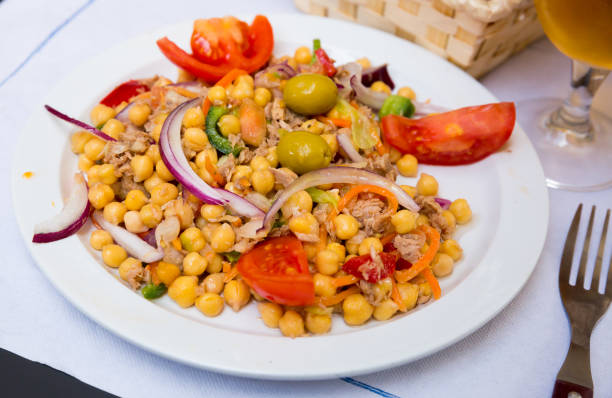 istock Spanish cuisine - salad with garbanzos and olives 1162520128