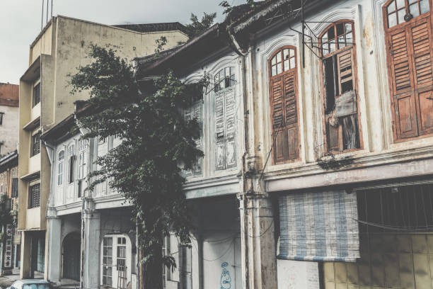 istock Old postcolonial buildings in Ipoh, Perak 1162559589